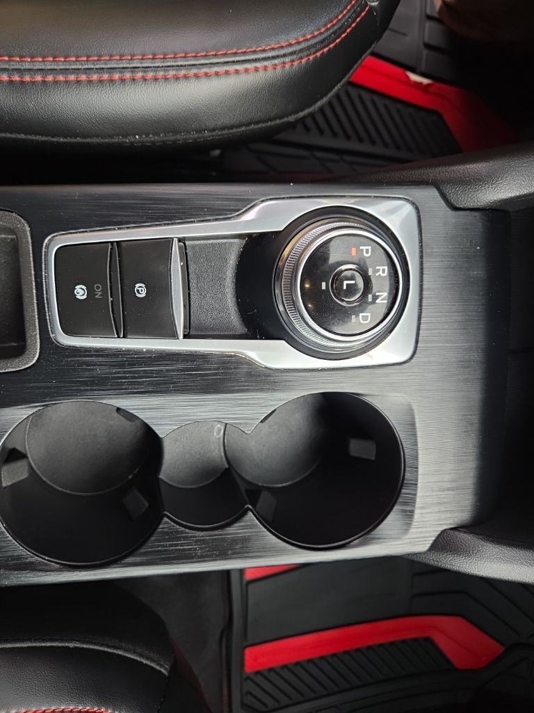 2023 Ford Escape ST-Line Select photo 18