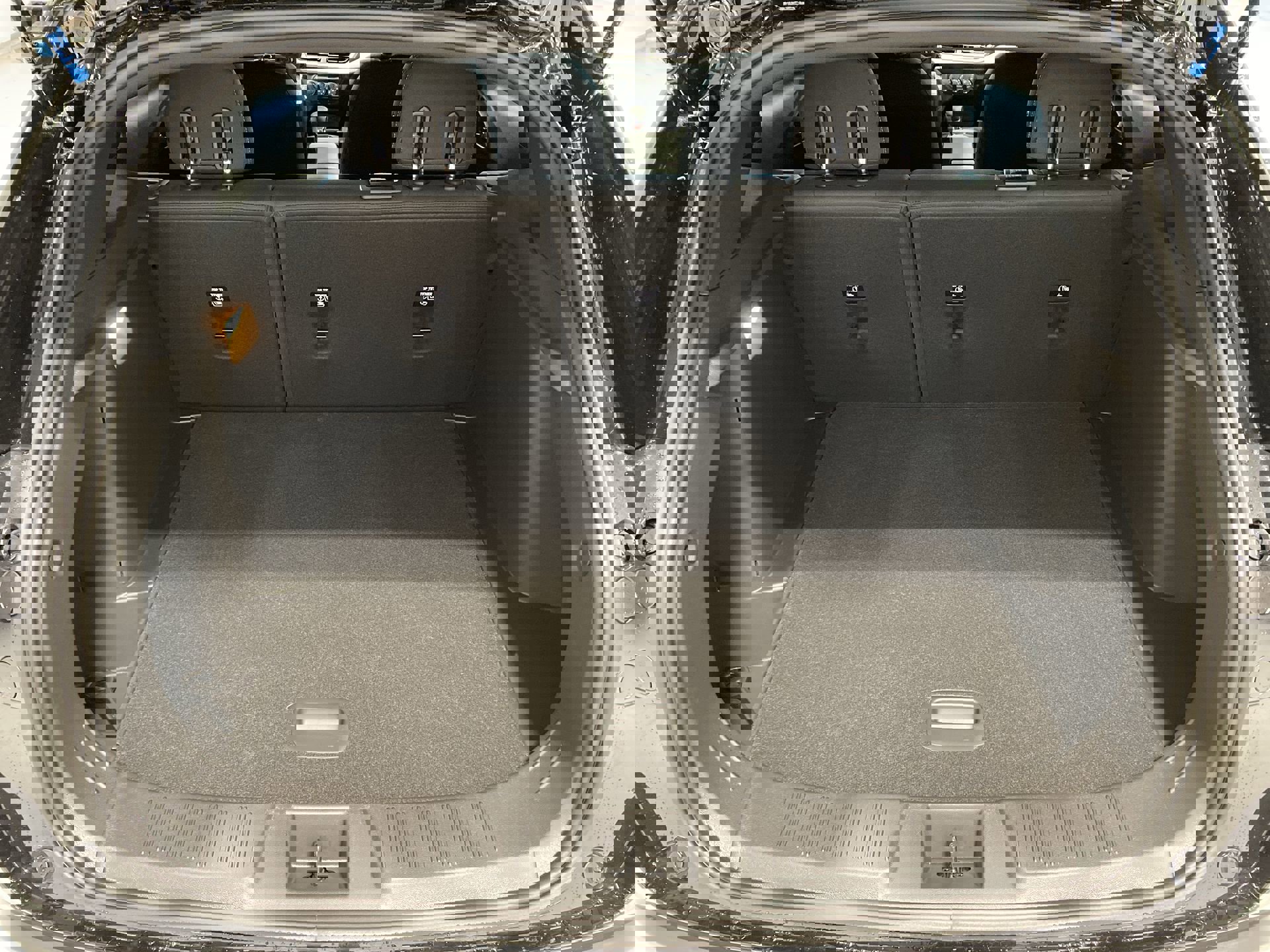 2025 Chevrolet Trax photo 23