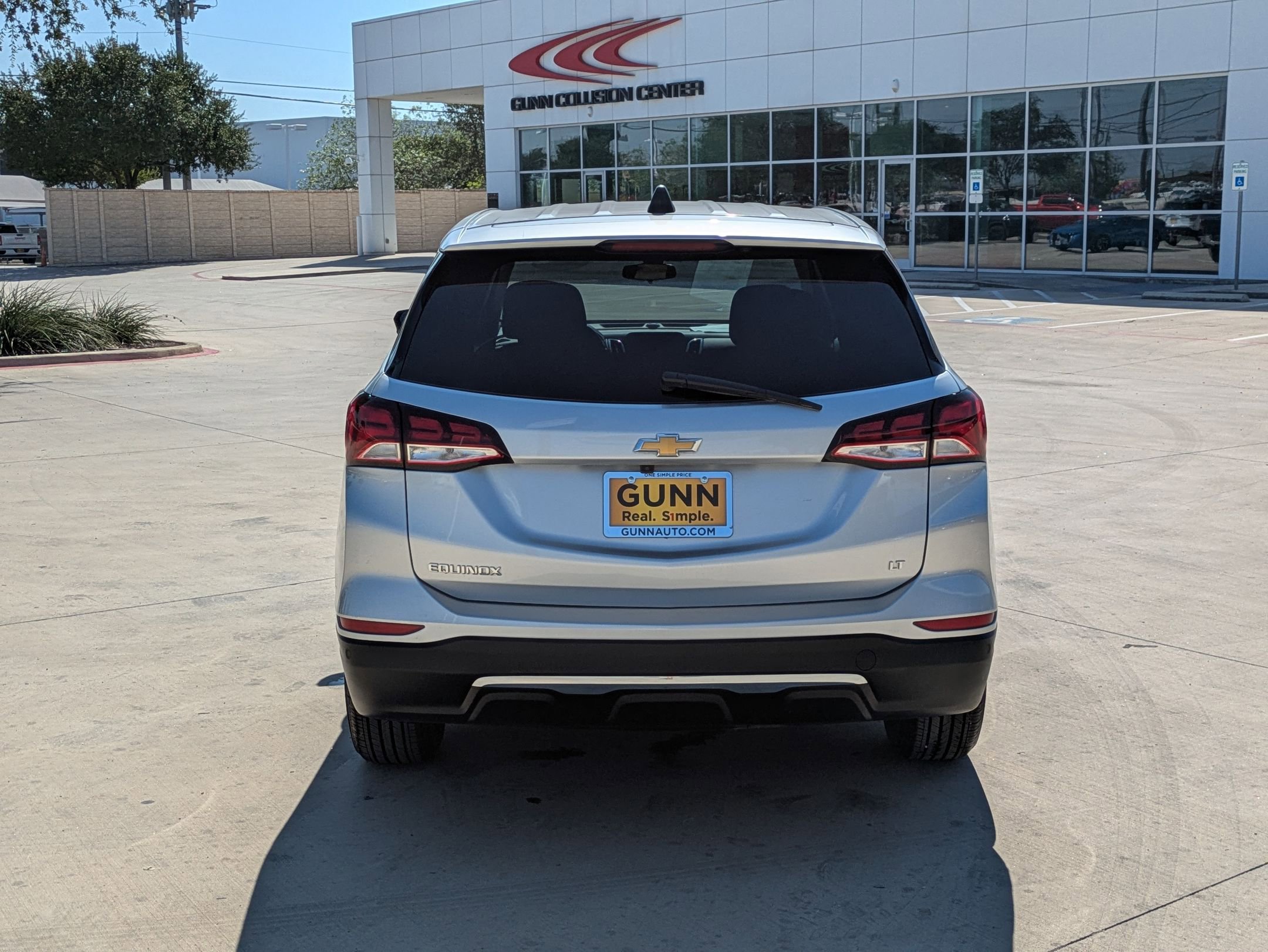 2022 Chevrolet Equinox LT photo 4