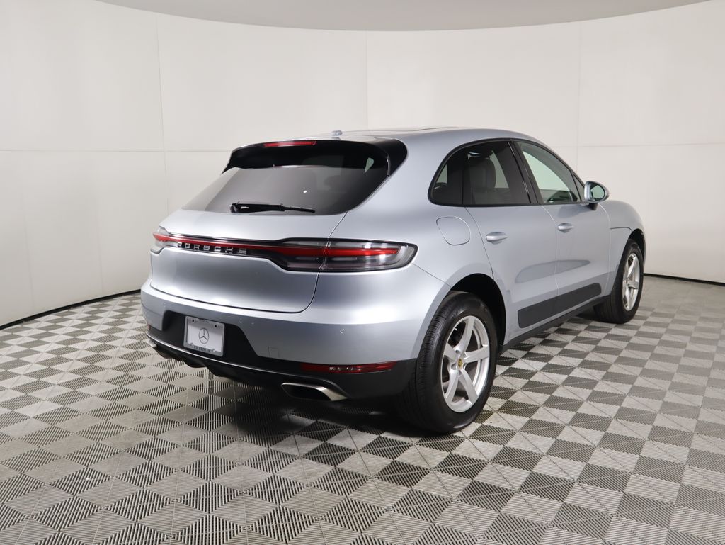 2019 Porsche Macan Base photo 4