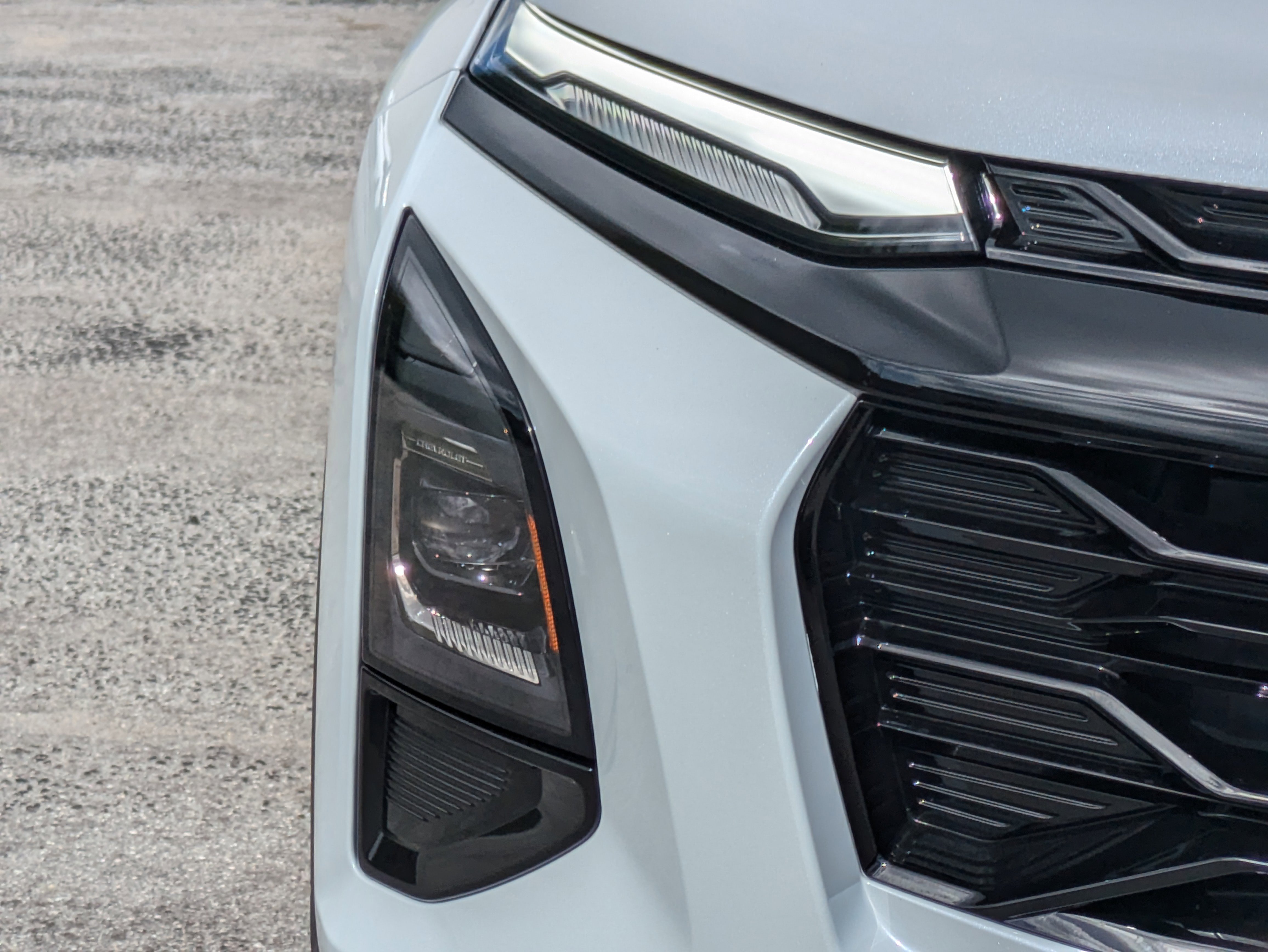 2026 Chevrolet Equinox RS photo 2