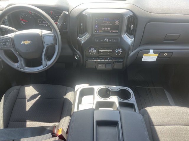 2026 Chevrolet Silverado 1500 Custom photo 13