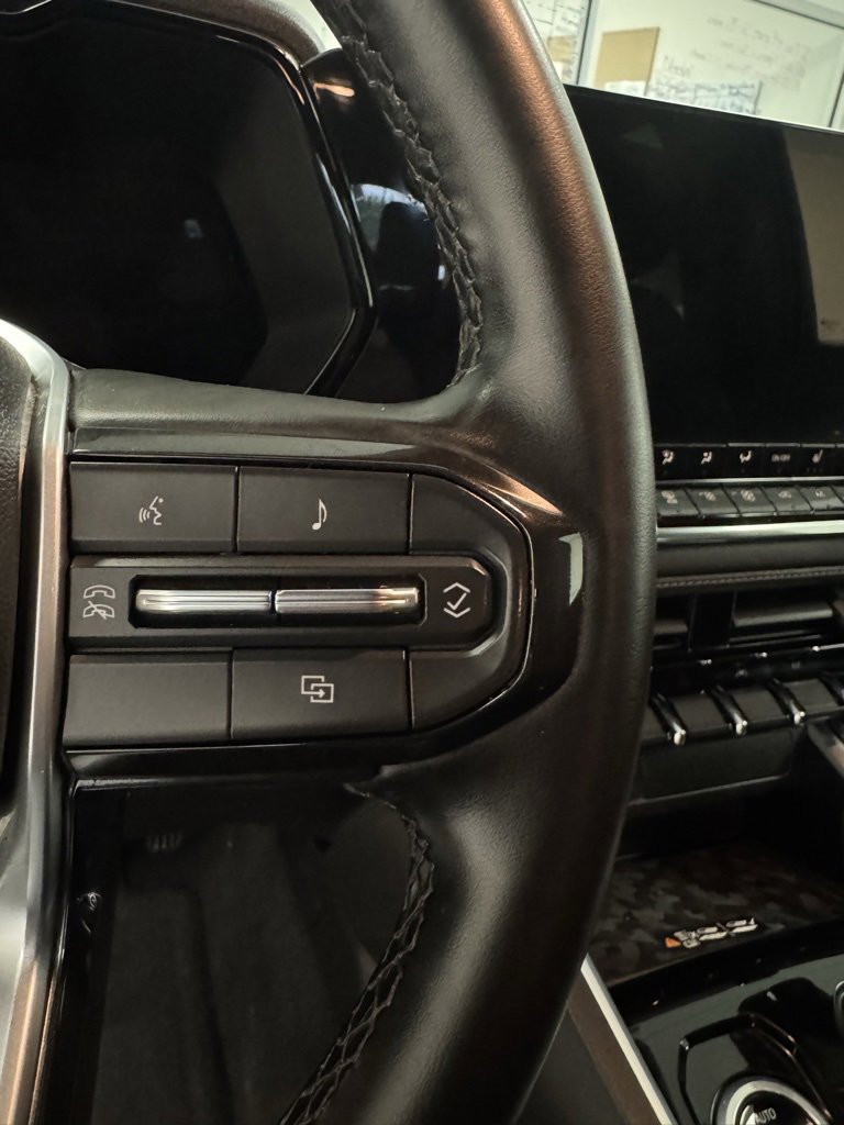 2023 Chevrolet Colorado LT photo 16