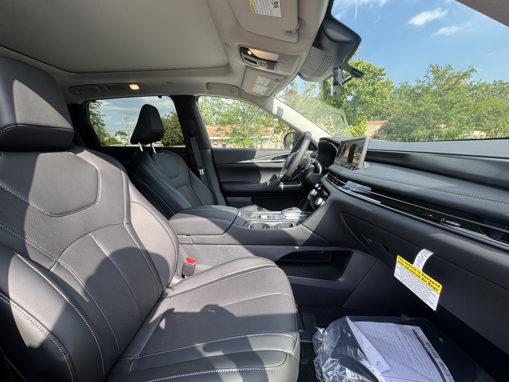 2026 Infiniti QX60 Luxe AWD photo 26