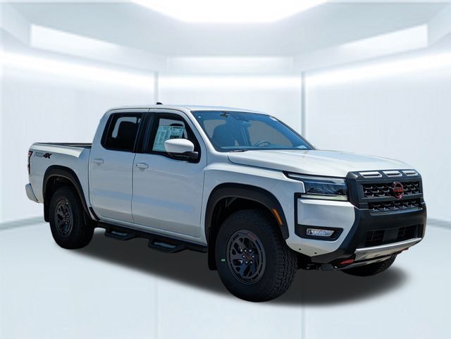2025 Nissan Frontier Crew Cab PRO-4X photo 7