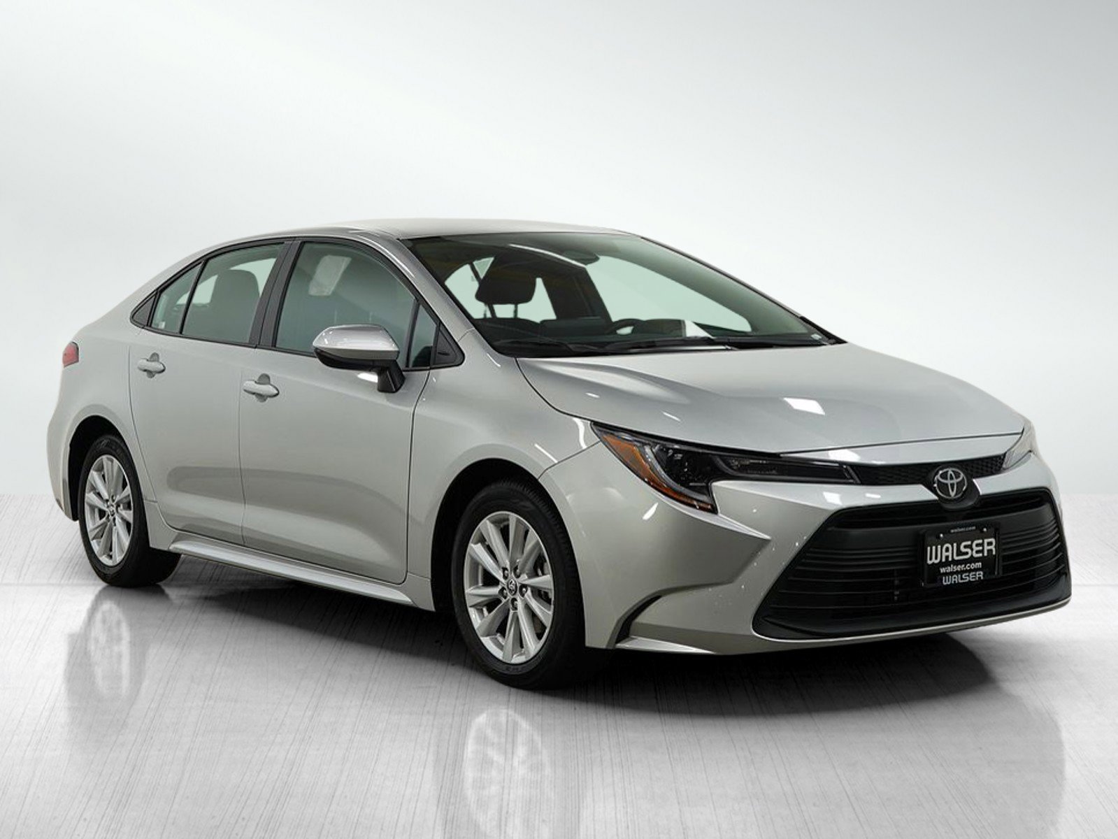 2024 Toyota Corolla LE photo 7