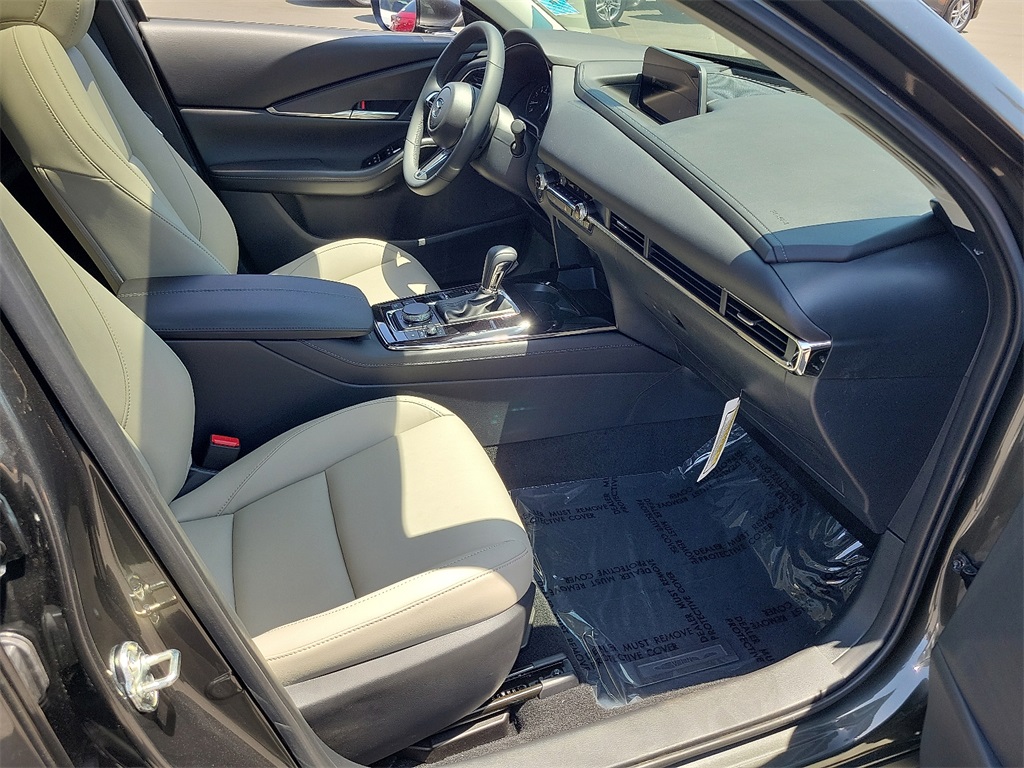 2025 Mazda CX-30 2.5 S Preferred photo 15