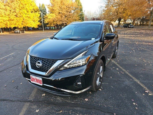 2024 Nissan Murano Platinum photo 2