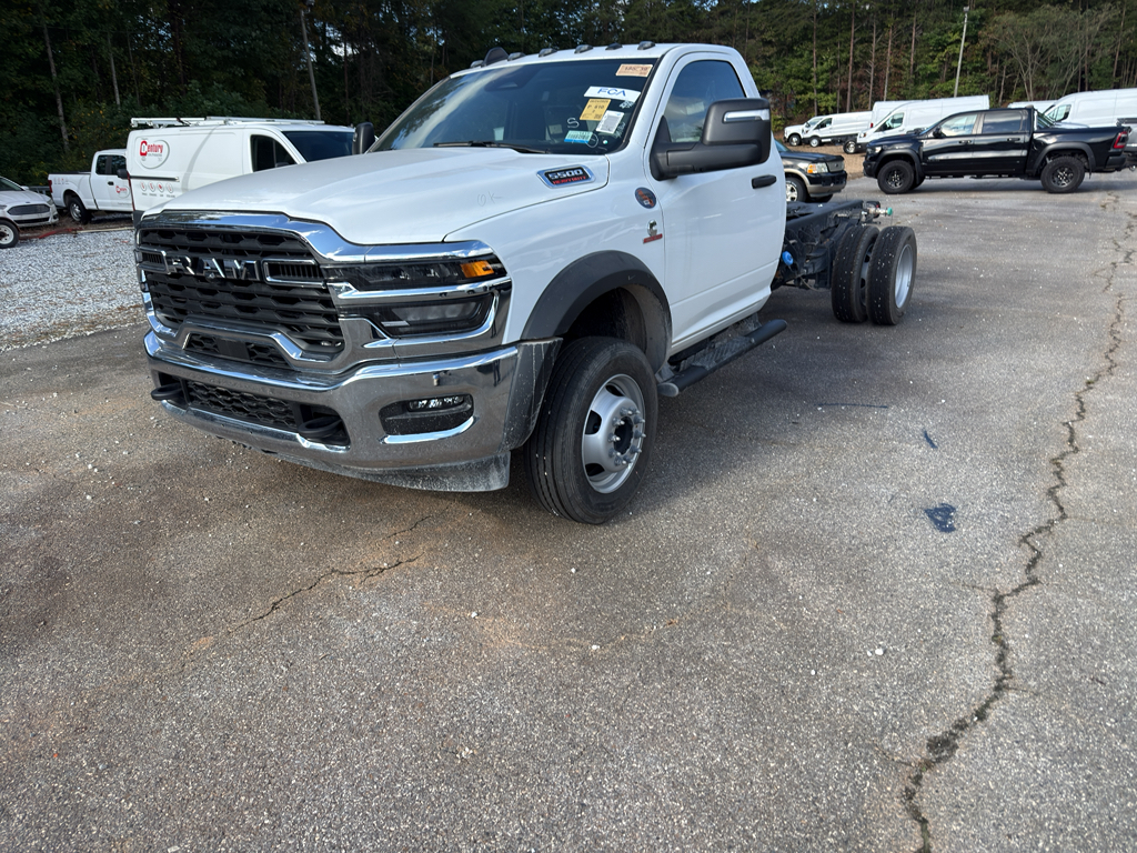 2025 Ram 5500 Tradesman photo 8