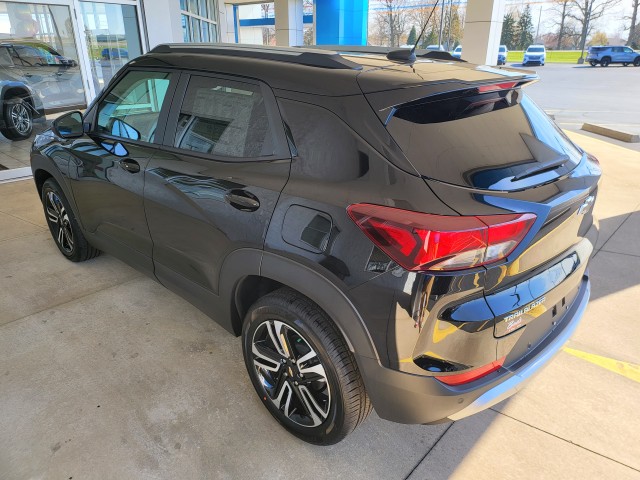 2025 Chevrolet Trailblazer LT photo 5
