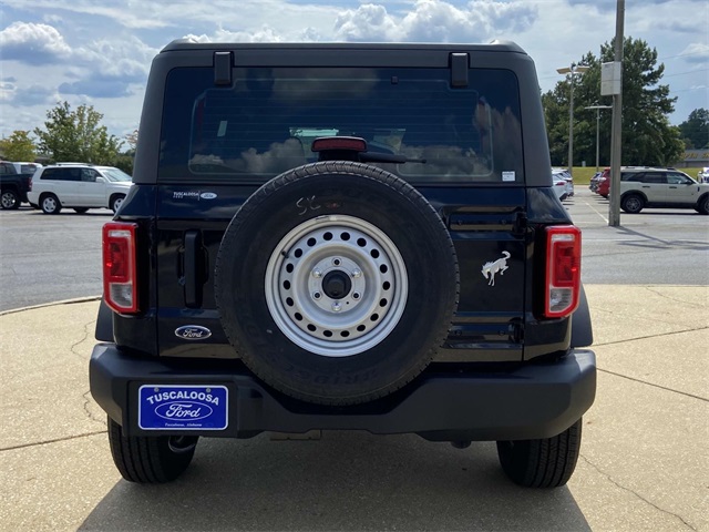 2025 Ford Bronco Base photo 2