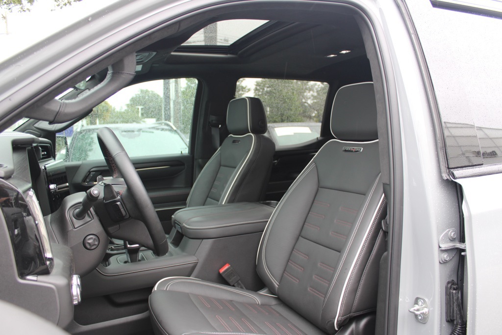 2025 Gmc Sierra 1500 AT4X photo 2
