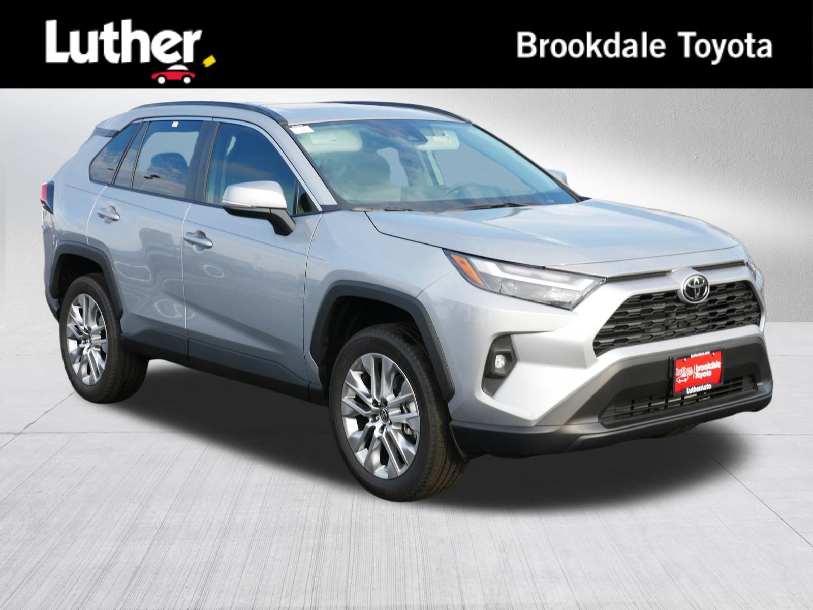 2025 Toyota RAV4 XLE Premium's photo