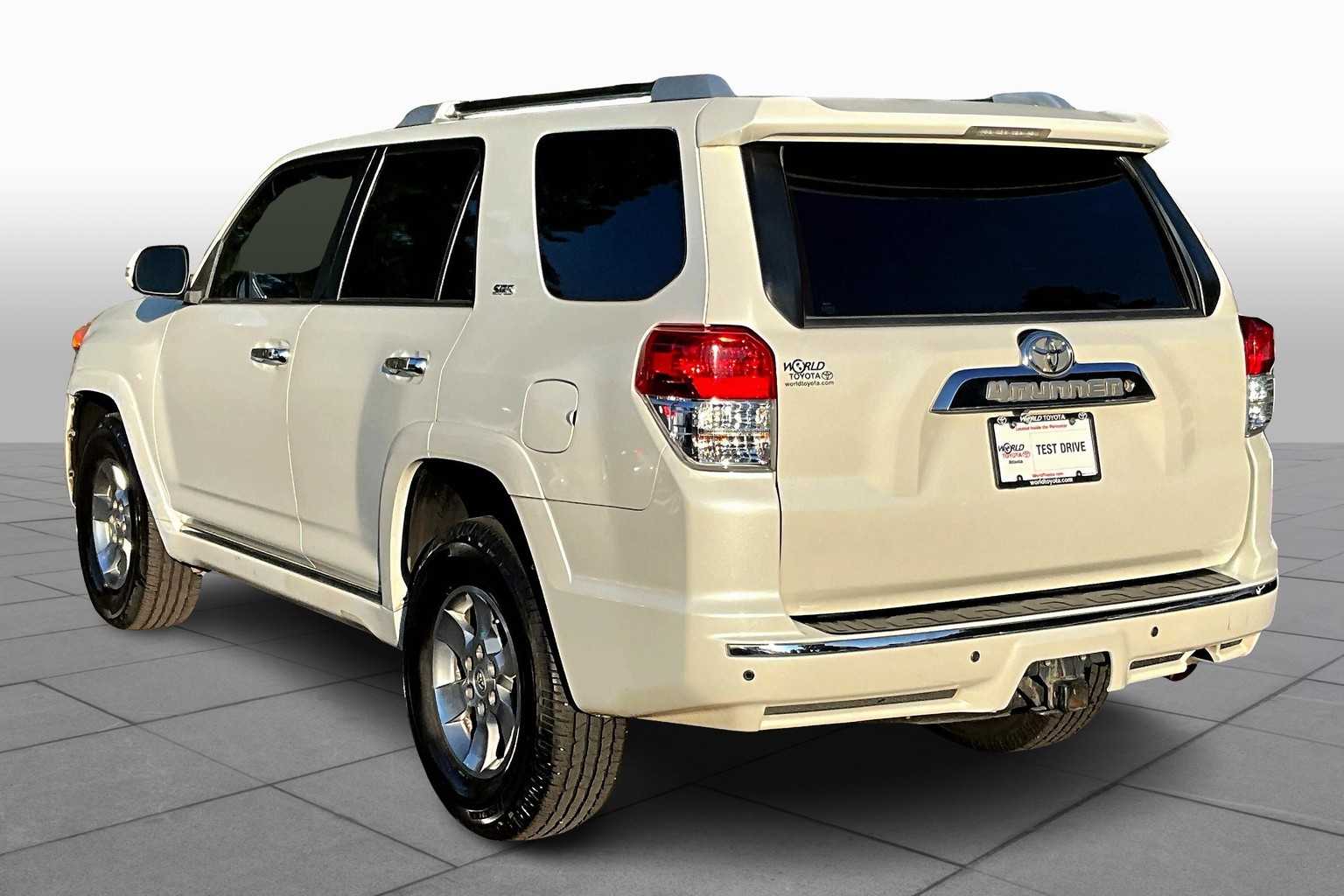 2012 Toyota 4Runner SR5 photo 10