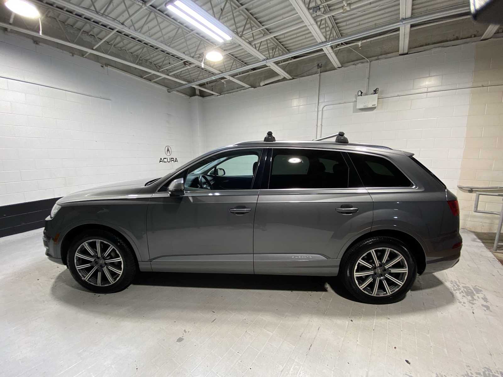 2017 Audi Q7 Prestige photo 3