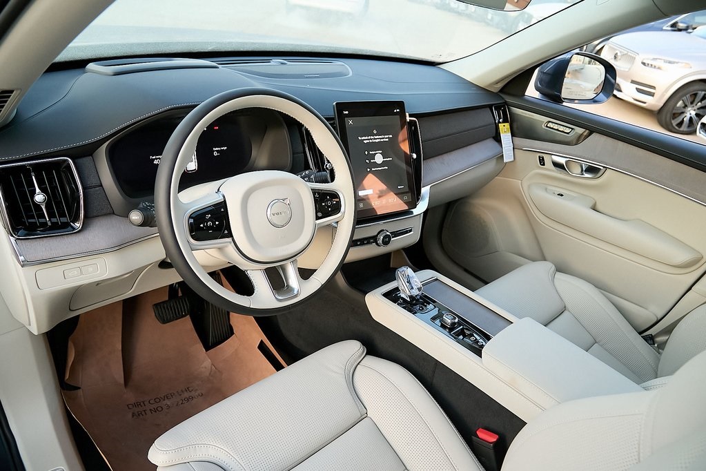 2026 VOLVO XC90 - Image 10