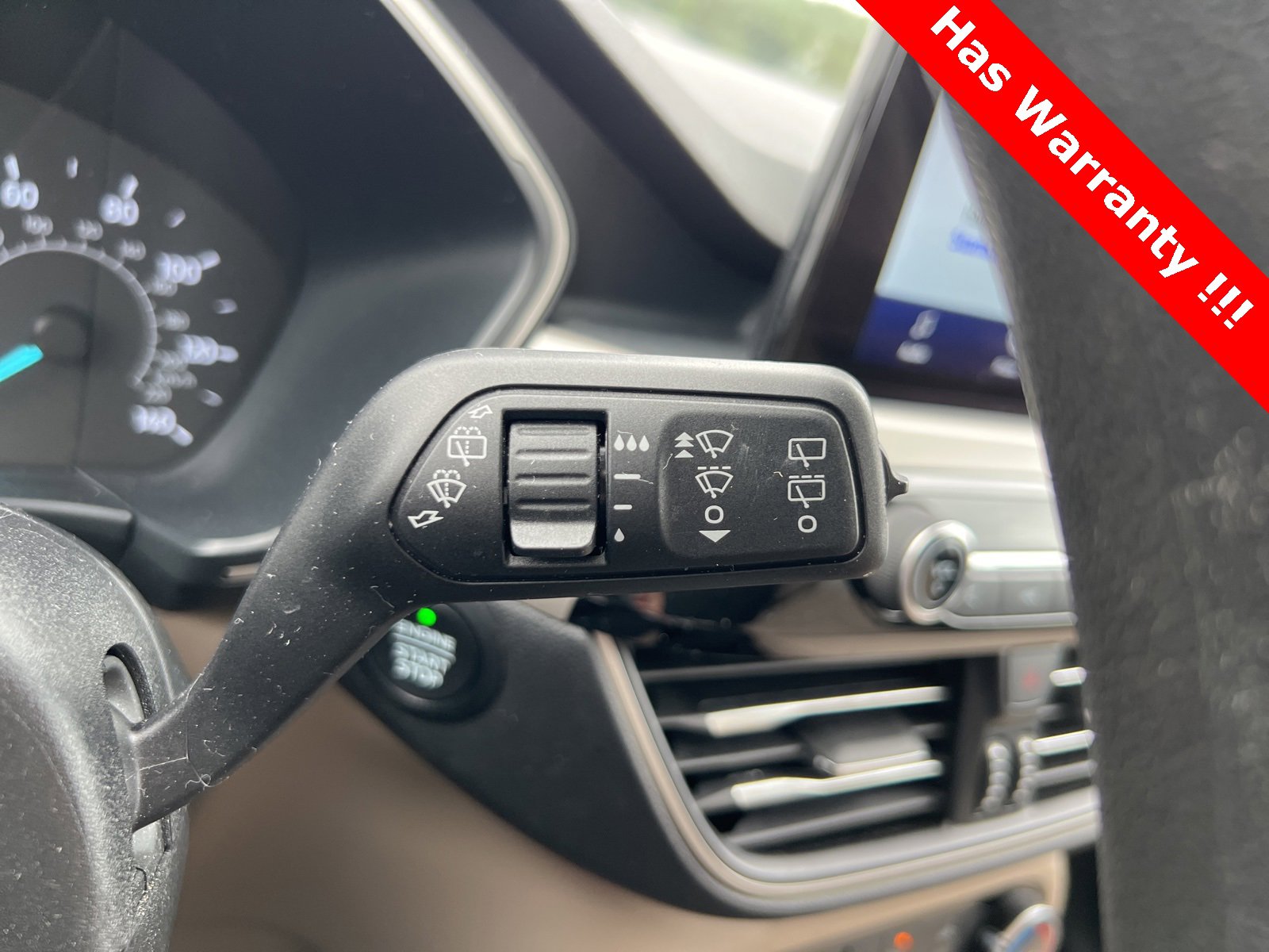 2022 Ford Escape SE photo 16