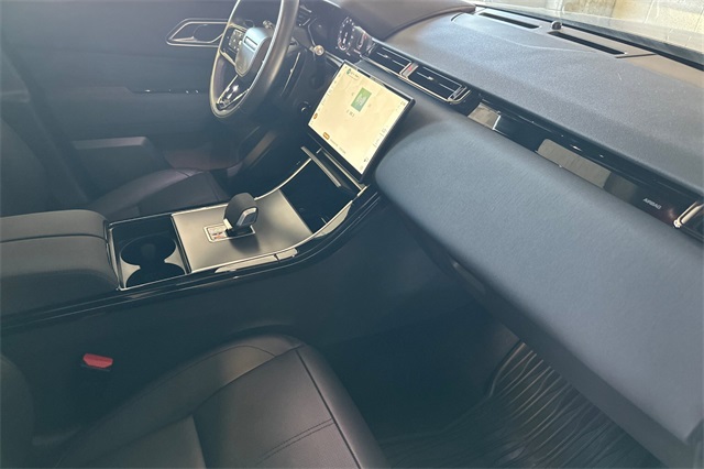 2024 Land Rover Range Rover Velar SE photo 13