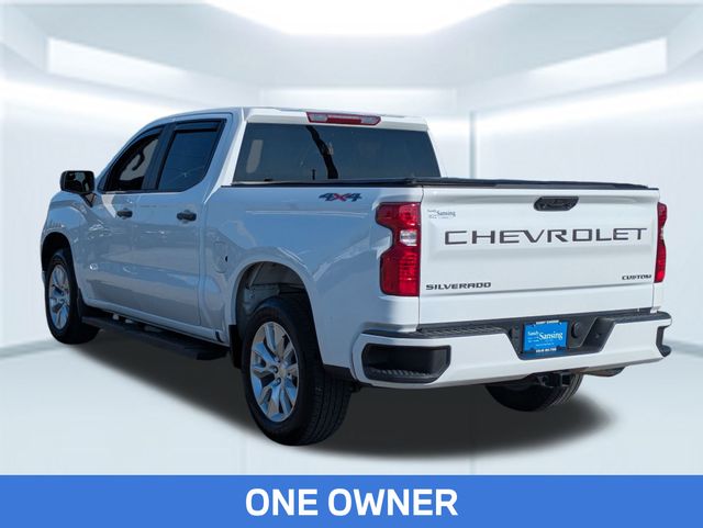 2023 Chevrolet Silverado 1500 Custom photo 3