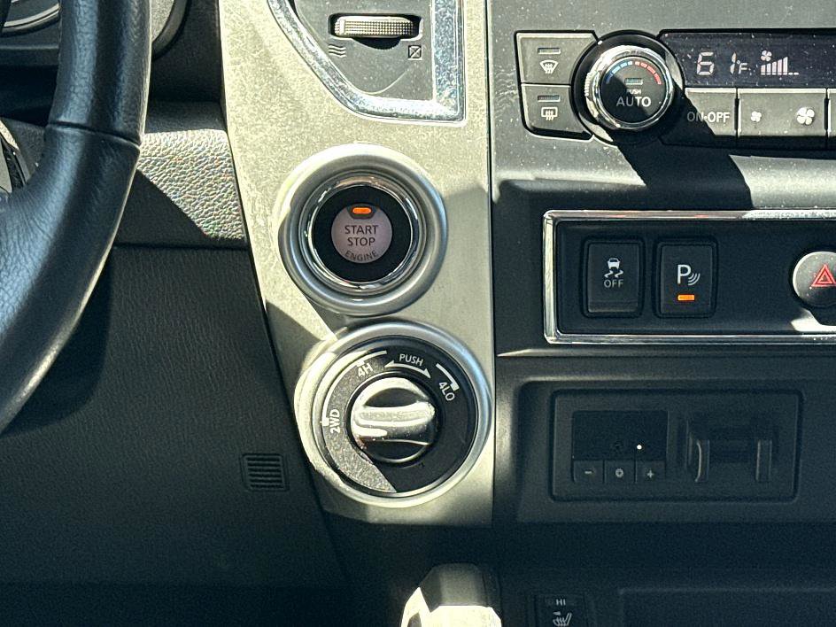 2019 Nissan Titan SV photo 19