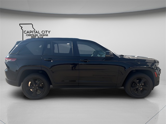2024 Jeep Grand Cherokee Altitude X photo 2