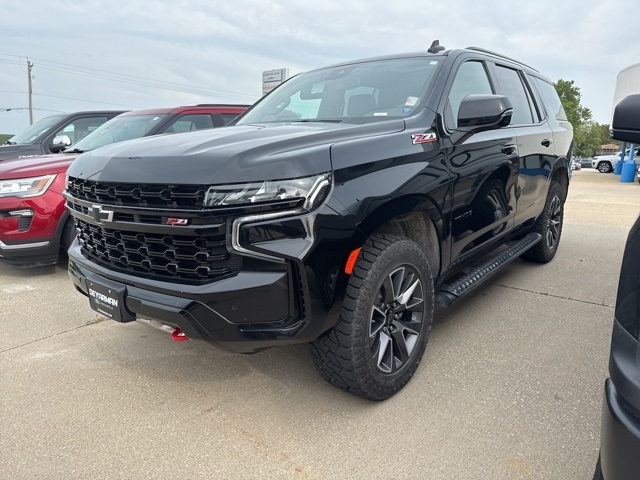 2023 Chevrolet Tahoe Z71 photo 2