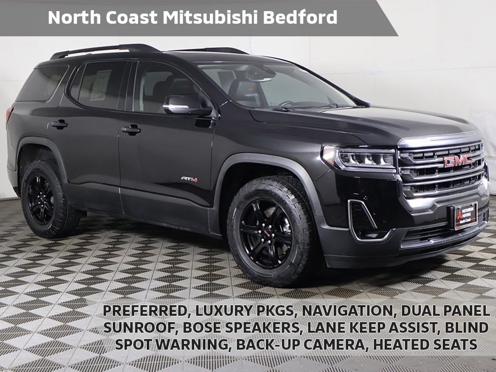 2022 GMC Acadia AT4's photo