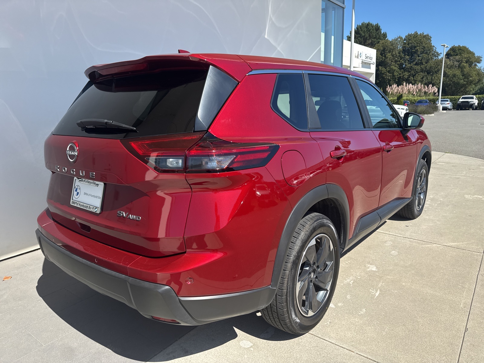 2024 Nissan Rogue SV photo 4