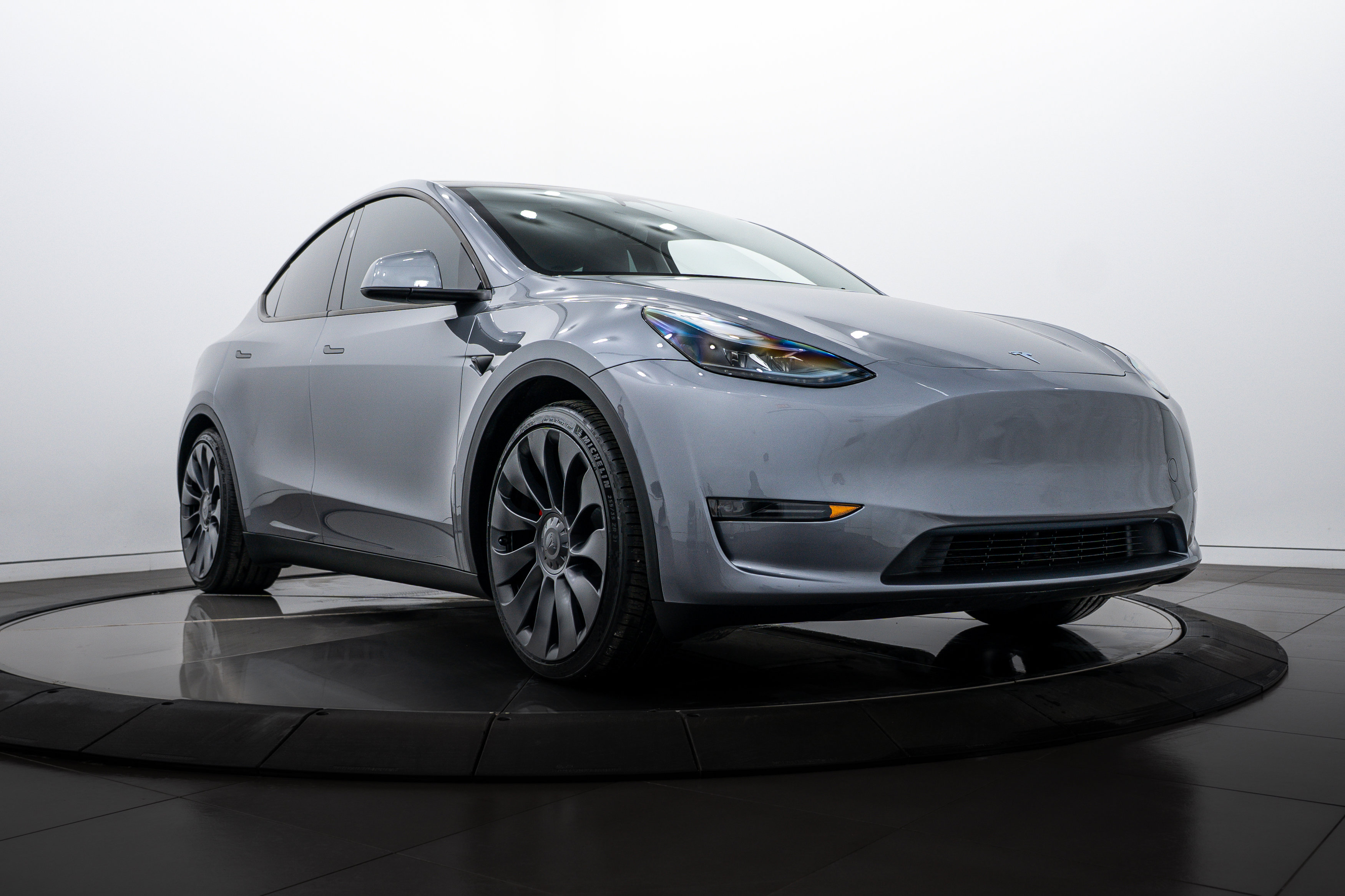 2024 Tesla Model Y Performance's photo