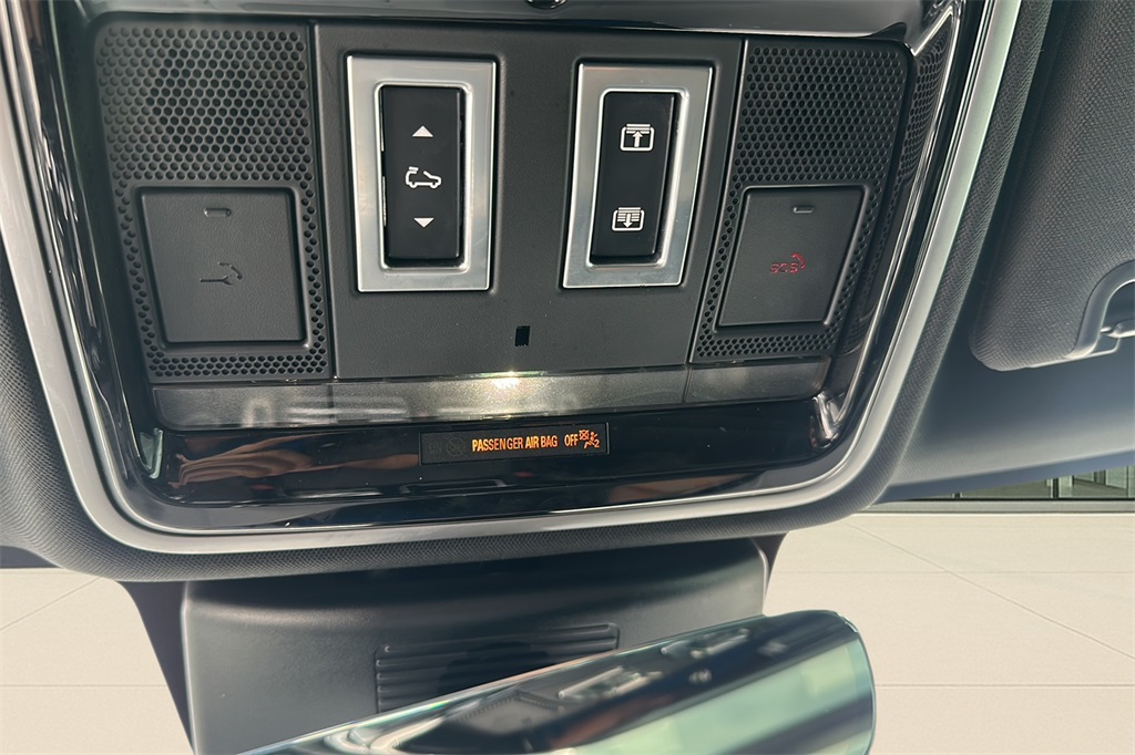 2019 Land Rover Range Rover Supercharged LWB photo 29