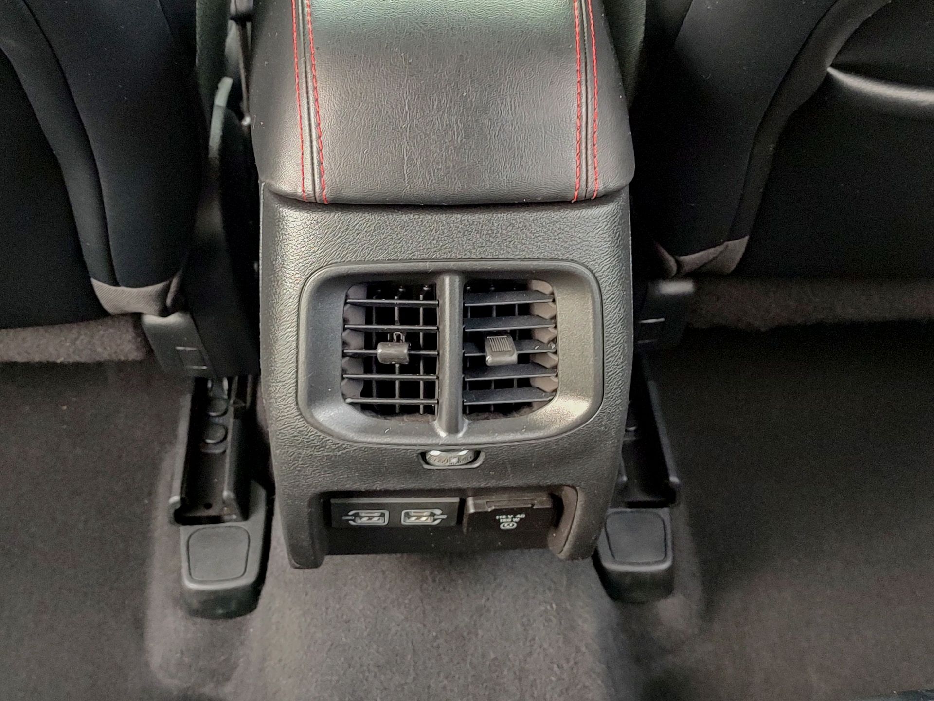 2022 Jeep Cherokee Trailhawk photo 9