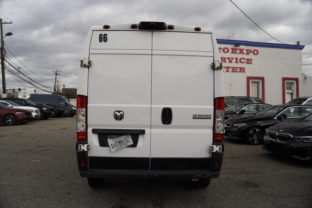 2023 Ram ProMaster 2500 photo 4
