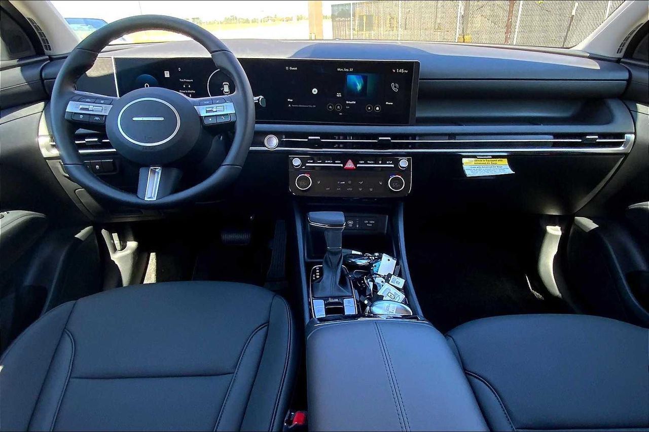 2026 Hyundai Tucson SEL Convenience photo 5