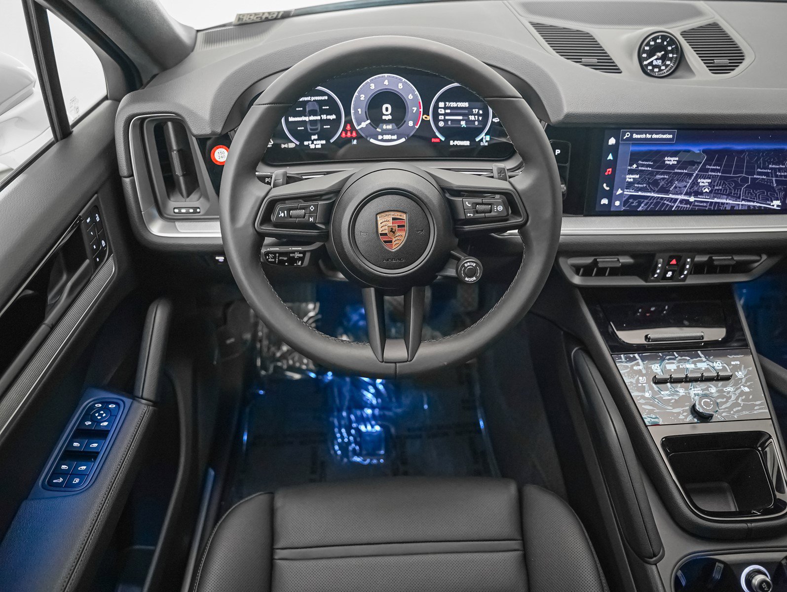 2025 Porsche Cayenne E-Hybrid Coupe photo 16