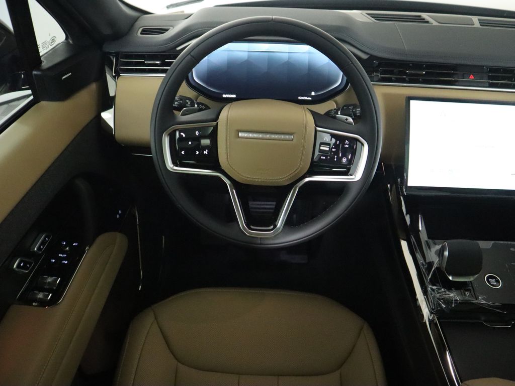 2025 Land Rover Range Rover Sport SE photo 11