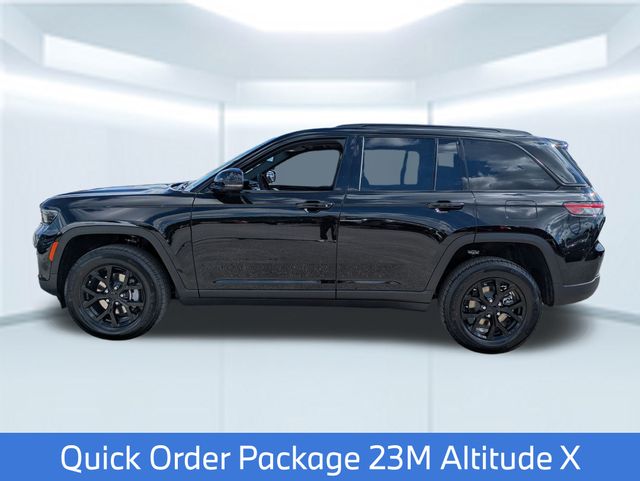 2025 Jeep Grand Cherokee Altitude X photo 2