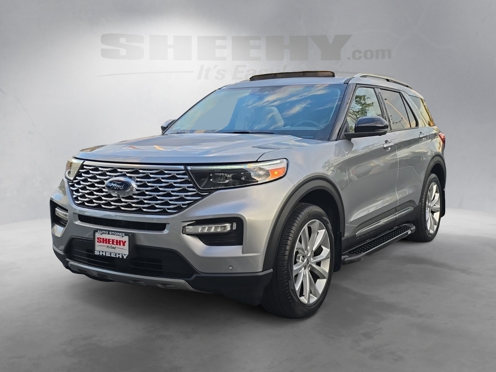 2022 Ford Explorer Hybrid Platinum photo 14
