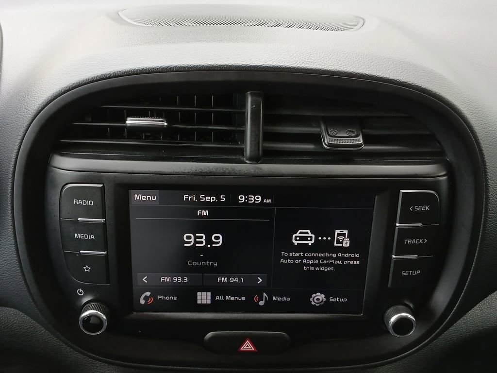 2023 Kia Soul LX photo 7