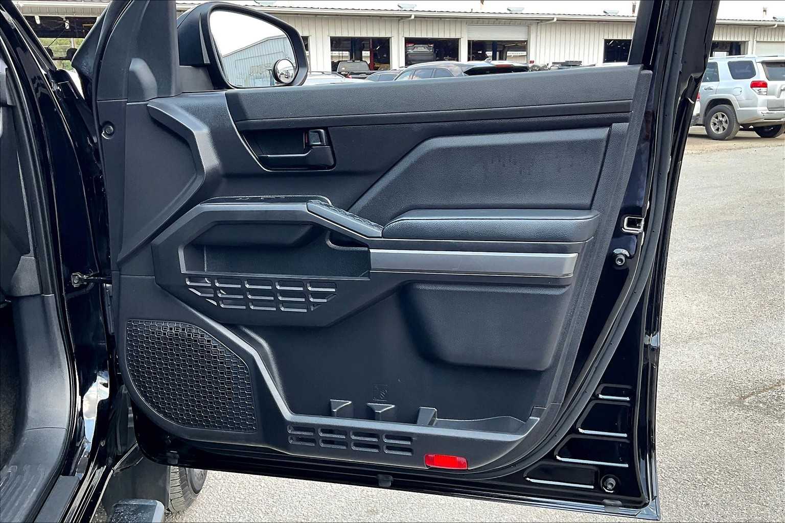 2024 Toyota Tacoma SR5 Double Cab photo 21
