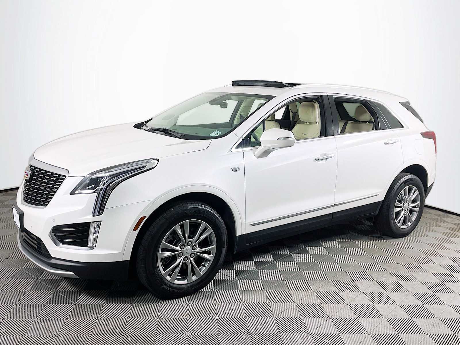 2022 Cadillac XT5