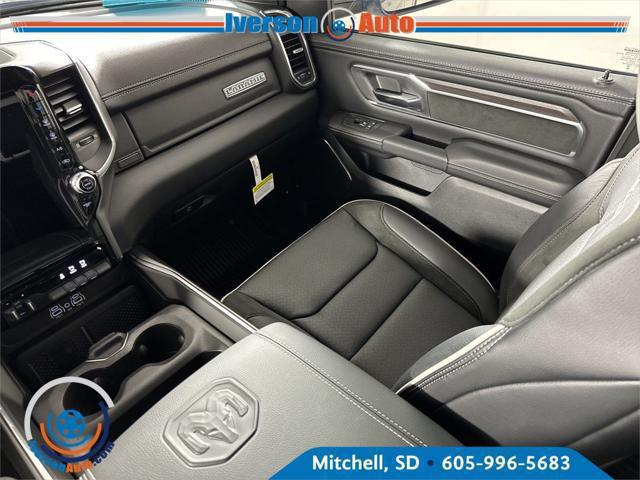 2025 Ram 1500 Laramie photo 2