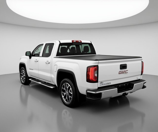2018 Gmc Sierra 1500 SLT photo 3