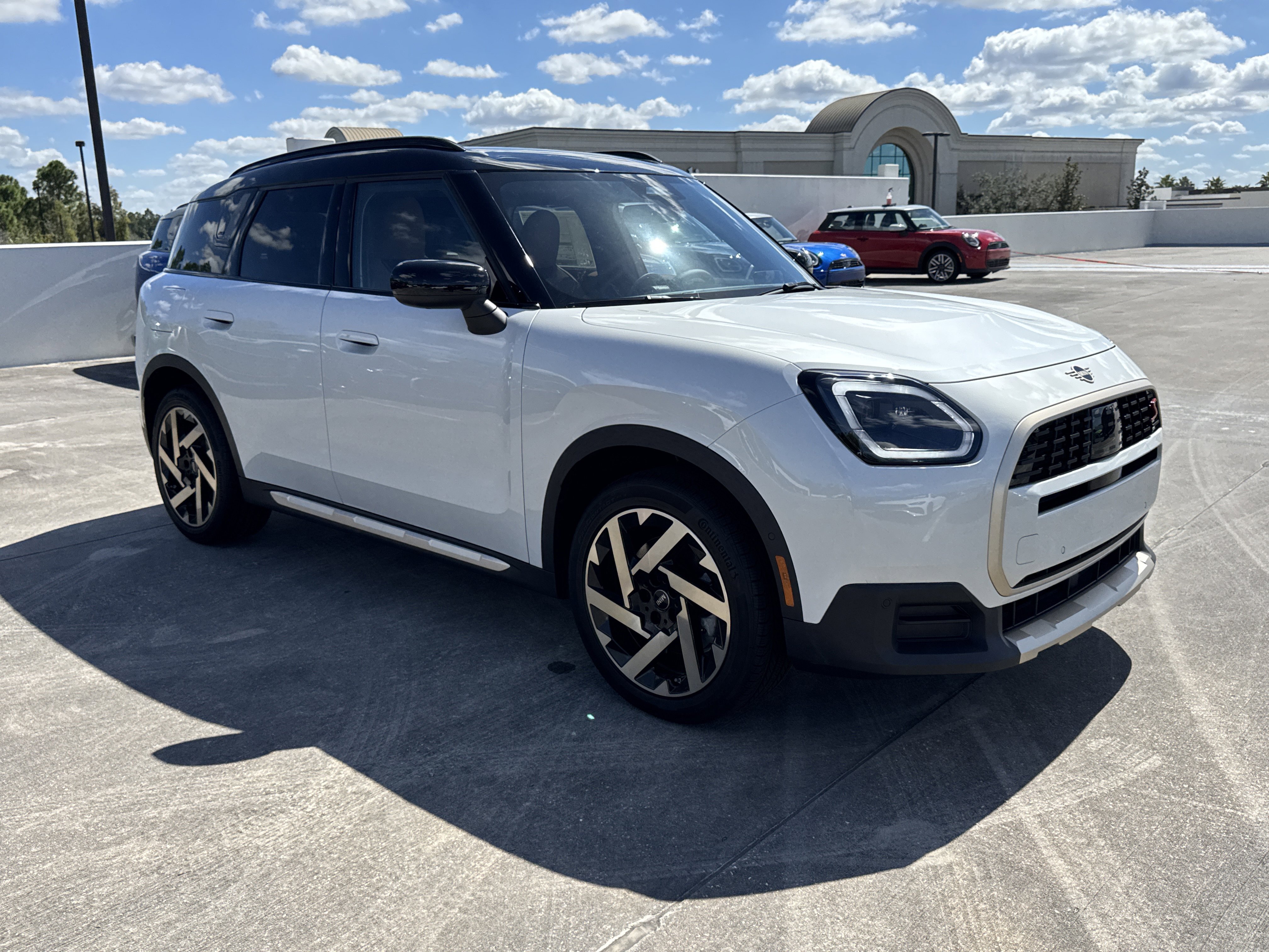 2026 MINI Countryman S's photo