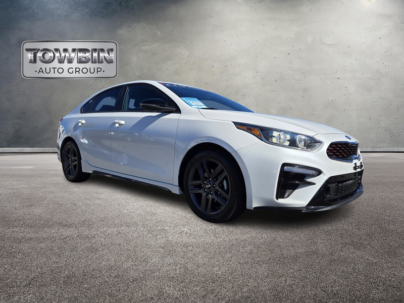 2021 Kia Forte GT-Line photo 2