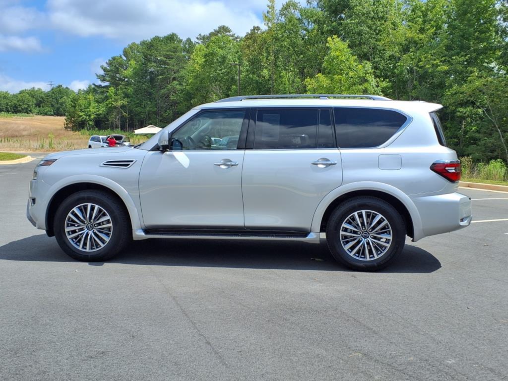 2023 Nissan Armada SL photo 18