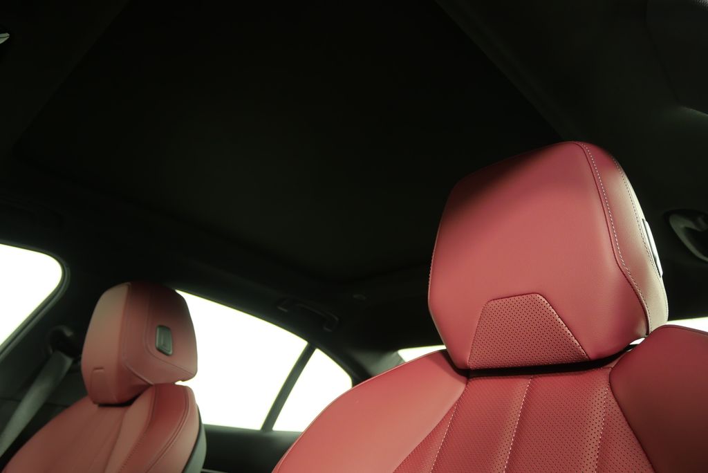 New 2025 Mineral White Metallic BMW eDrive40 image 11