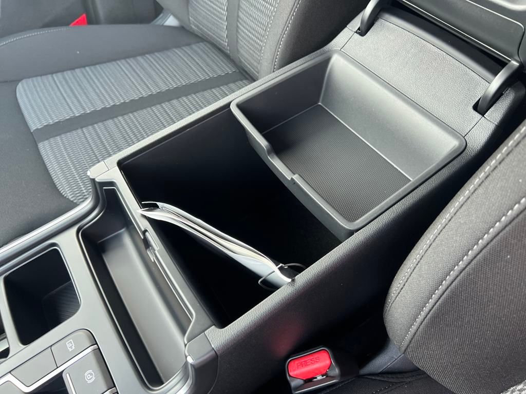 2025 Kia Sorento LX photo 19