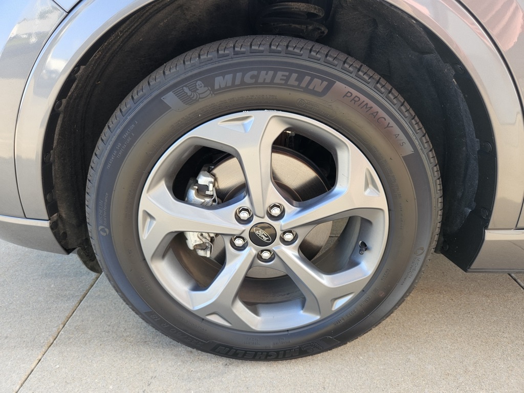 2024 Ford Escape ST-Line photo 9