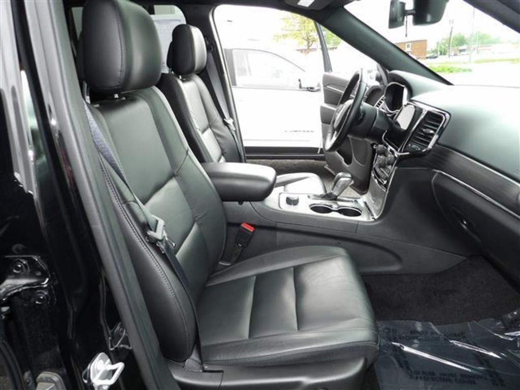 2022 Jeep Cherokee Limited photo 13