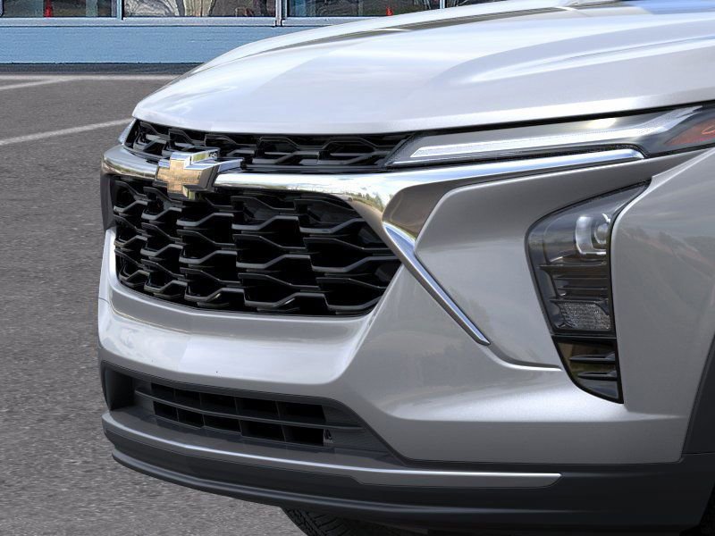 2025 Chevrolet Trax LT photo 12